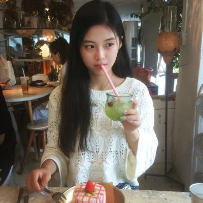 为黛茜小姐开车